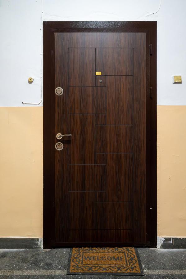 Spacious 1bdr Near city Center *